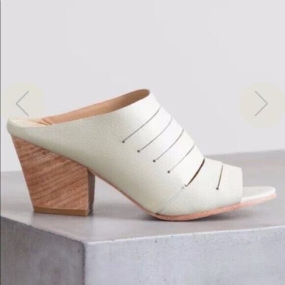 Fortress of Inca Gaby Leather Slide - Picture 2 of 6